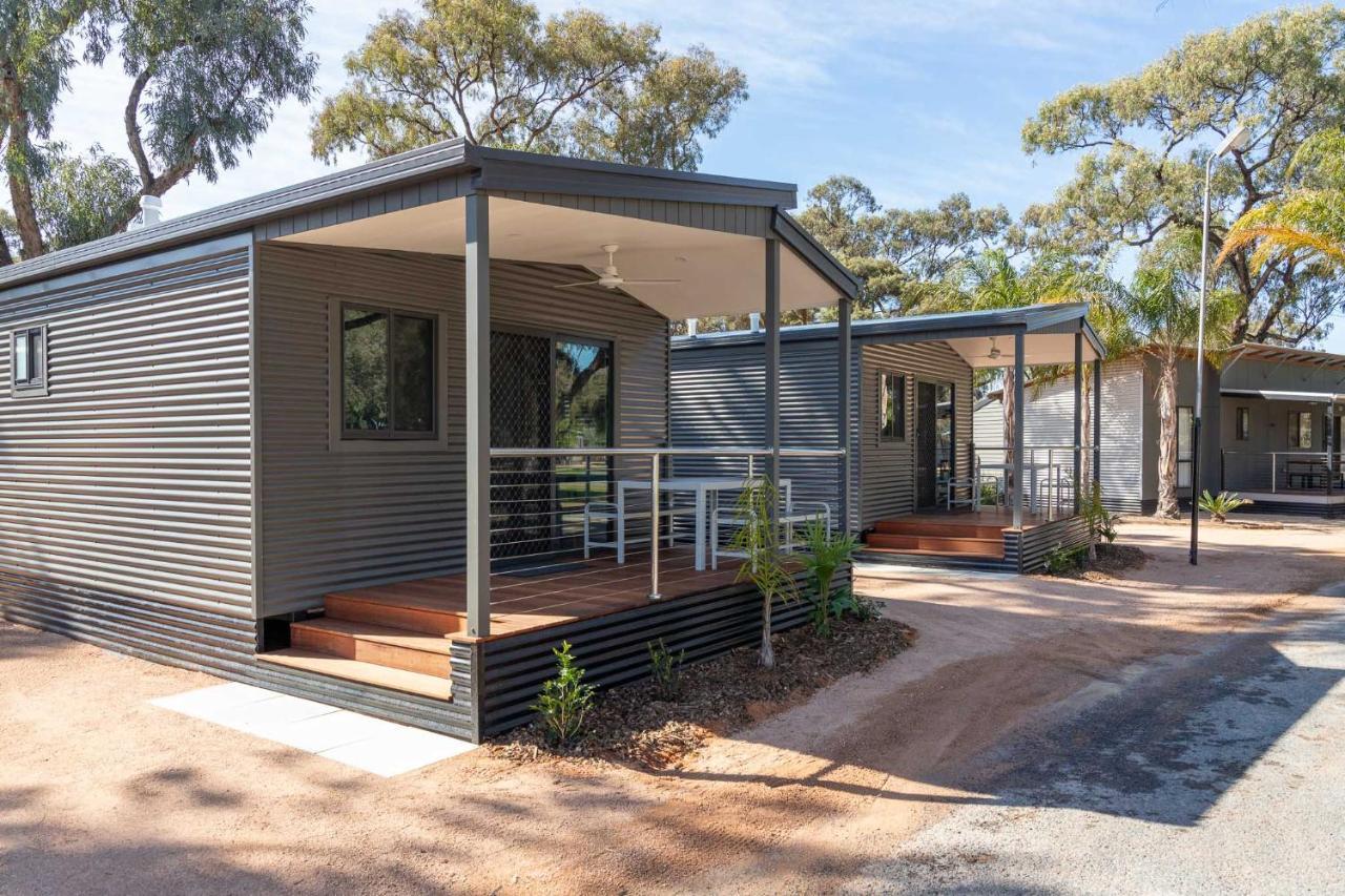 Big4 Renmark Riverfront Holiday Park Екстериор снимка