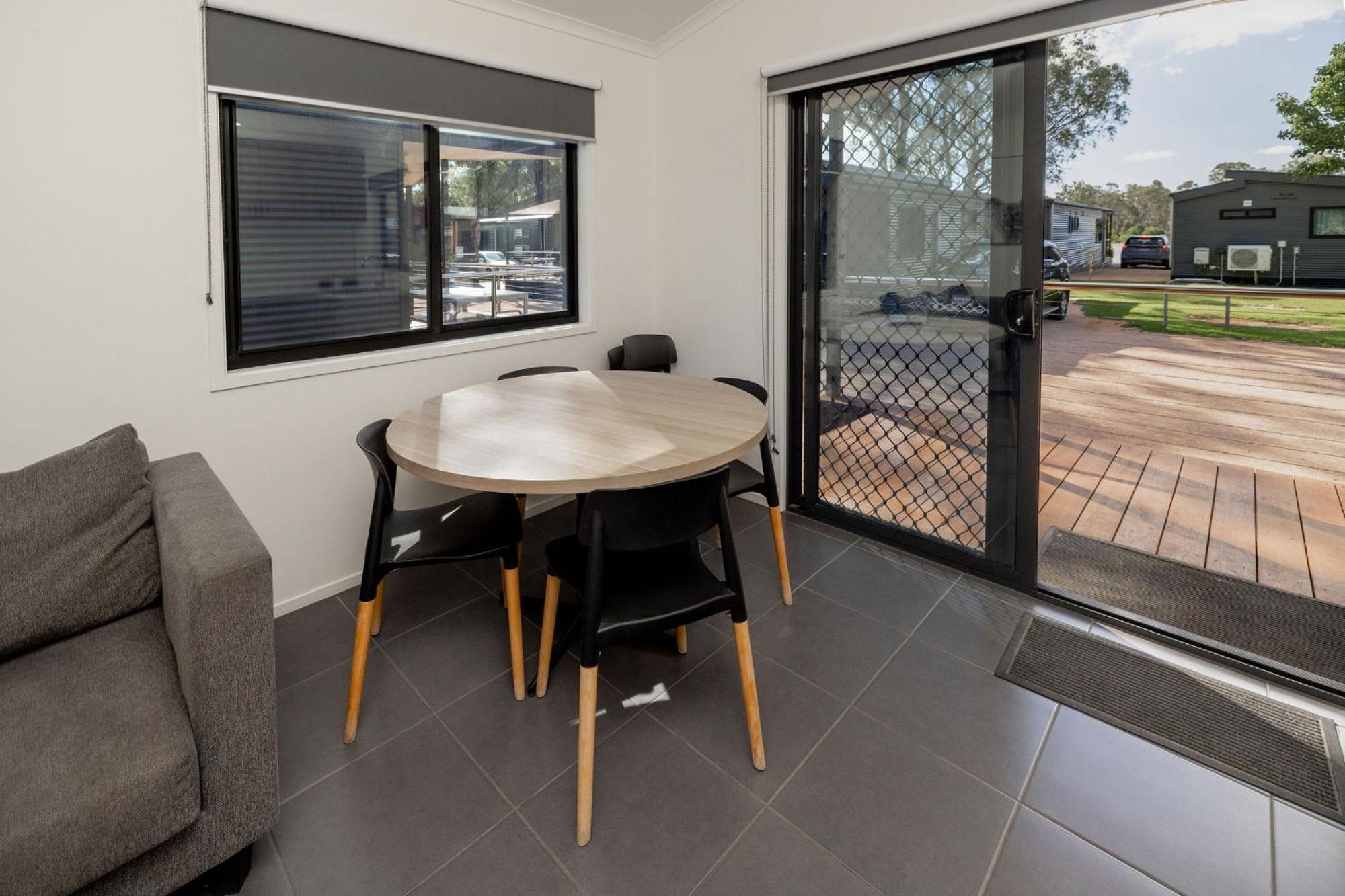 Big4 Renmark Riverfront Holiday Park Екстериор снимка