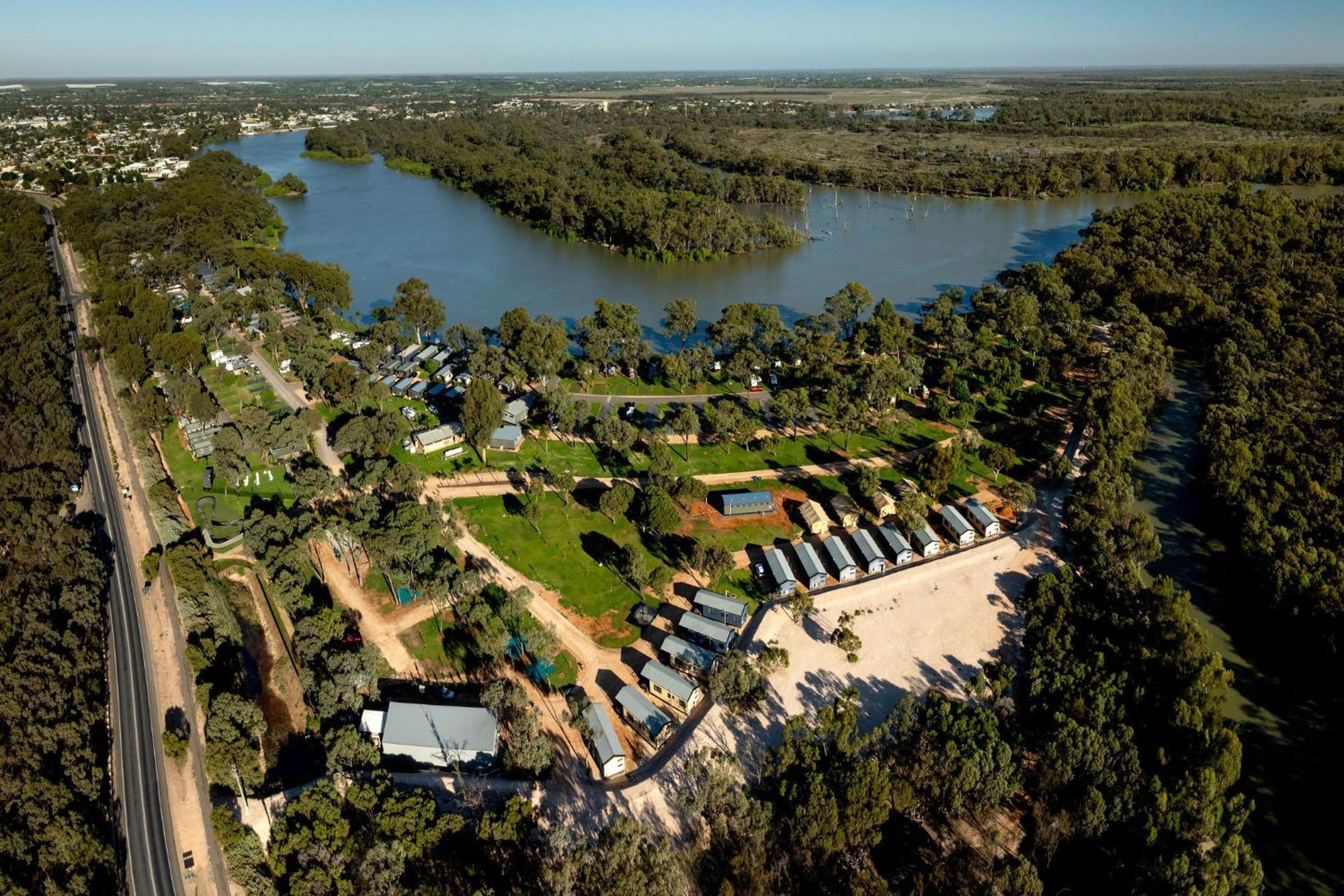 Big4 Renmark Riverfront Holiday Park Екстериор снимка