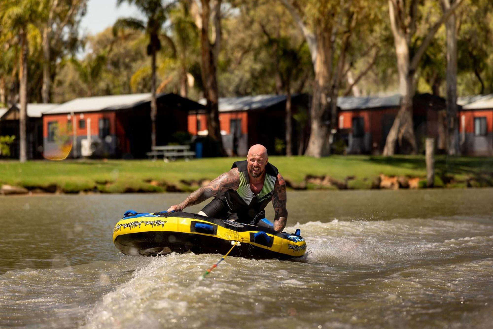 Big4 Renmark Riverfront Holiday Park Екстериор снимка
