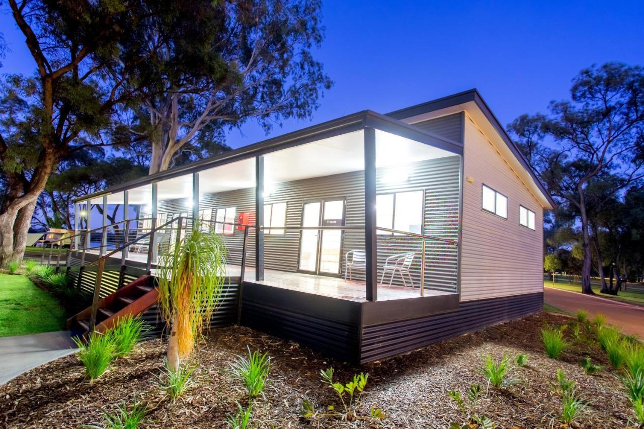Big4 Renmark Riverfront Holiday Park Екстериор снимка