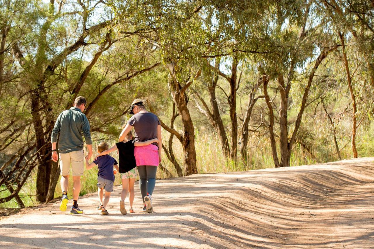 Big4 Renmark Riverfront Holiday Park Екстериор снимка